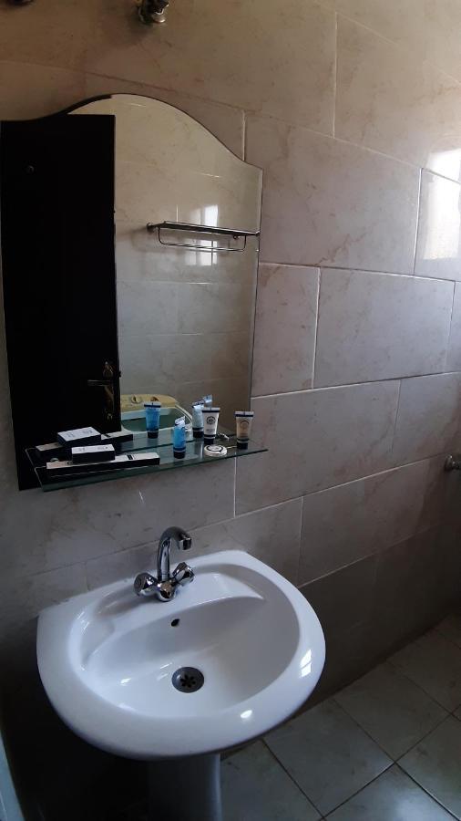 Al Rawda - Hotel Tabuk Extérieur photo